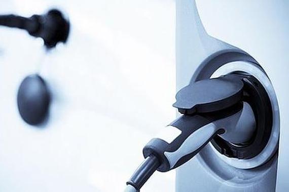 扫清新能源车标准障碍 充电新国标出台_天津汽