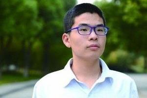 理科状元的记者梦：曾因想学新闻被记者苦劝