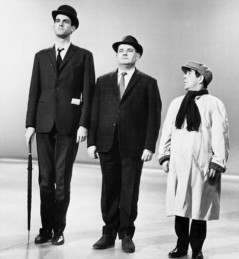 英语阶级性揭秘:贵族英语和贫民英语有啥区别