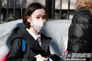 艺考催生化妆经济 化妆师比考生忙