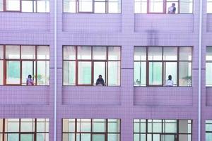 出国党要分行为变理直气壮 被指破坏大学生态