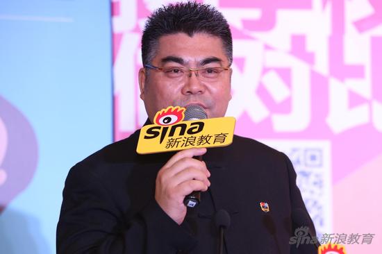 孔裔国际公学总校长孔令涛