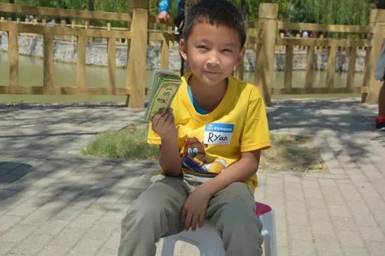 贝乐学科英语跳蚤街火爆开市 让英语跳起来|贝