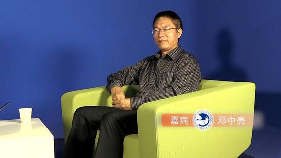 获得了中国工程界最高奖项“第十一届光华工程科技奖”的北邮教授邓中亮
