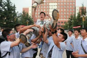 中考|中考成绩查分分数线 中考试题 满分作文 中