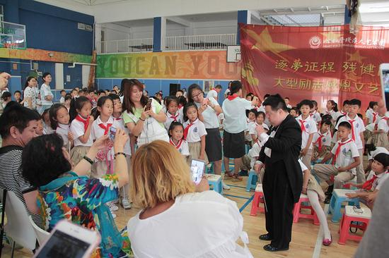 心灵之声残疾人艺术团