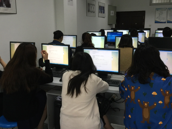 全国首例新媒体+翻转课堂推进教育信息化|四