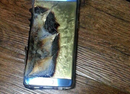 充电时爆炸的三星Note7