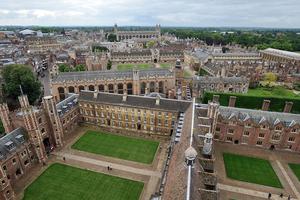 剑桥大学：脱欧有风险 欧盟留英学生人数锐减