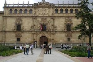 西班牙大学开放日 来为自己的梦想插上翅膀