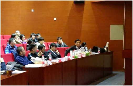 图1：2015级MBA创业实践大赛嘉宾评委