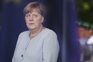 特朗普：默克尔的移民政策是“灾难性错误”