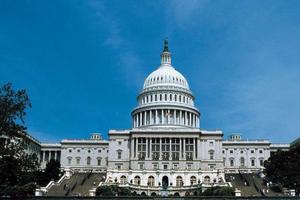 美投资移民“春晚”四海共聚 联鸿移民创造辉煌