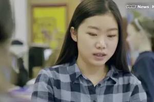 外媒黄金档报道低龄留学究竟说了些什么