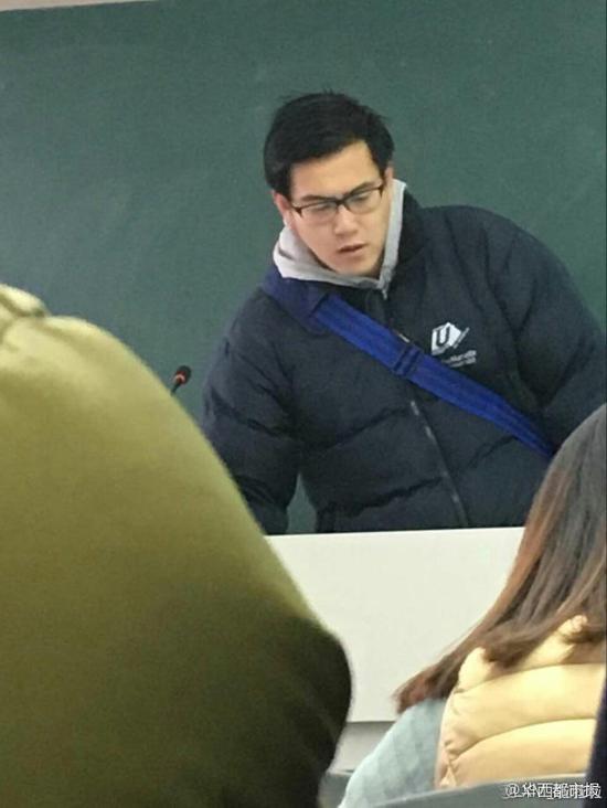 ѧʦ ѡΡ