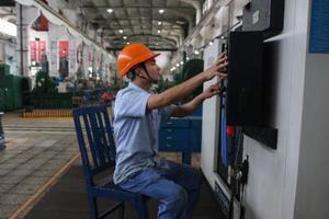 【人大代表:建议高职院校开本科专业】 全. 来自