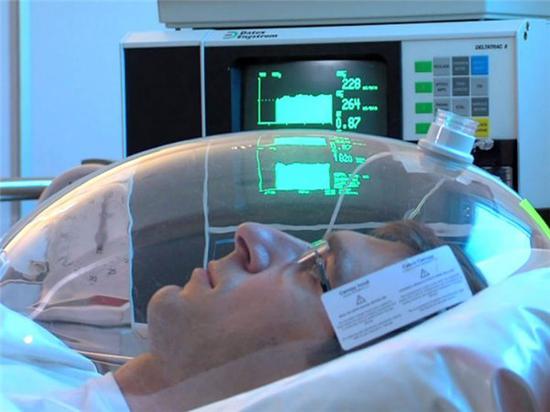 法高校招微重力实验者 躺两月可获近2万美元