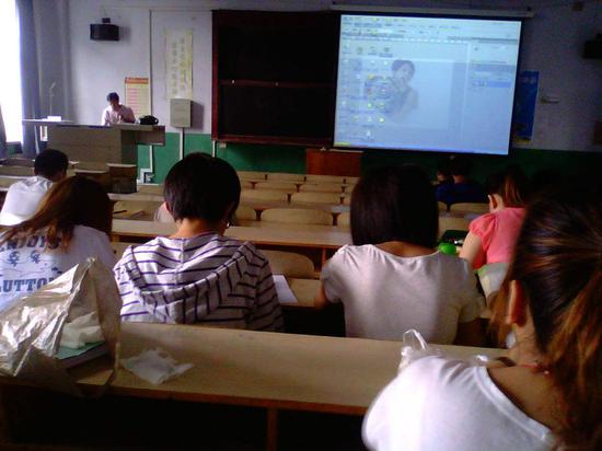 大学课堂（图源网络）