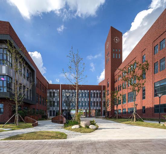 上海闵行区民办德闳学校