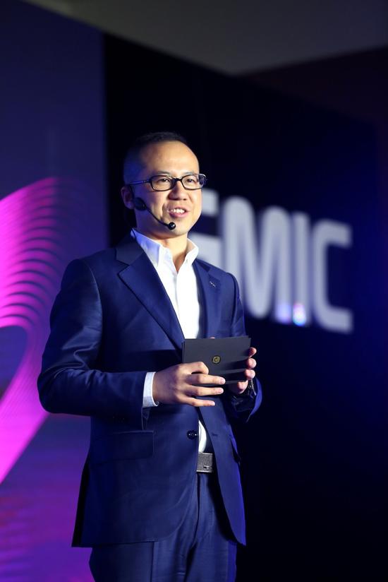 沪江创始人兼CEO伏彩瑞