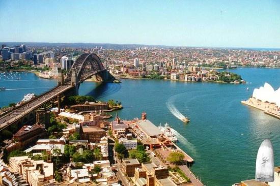 澳大利亚拟推付费父母签证 继续收紧移民政策