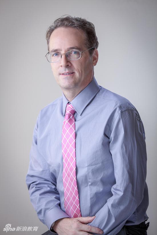 七宝德怀特海外升学辅导协调员关世宁