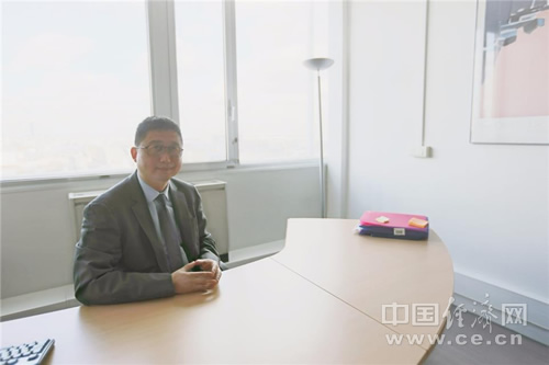 　　欧洲高等商学院副校长刘国坚教授接受经济日报-中国经济网记者专访