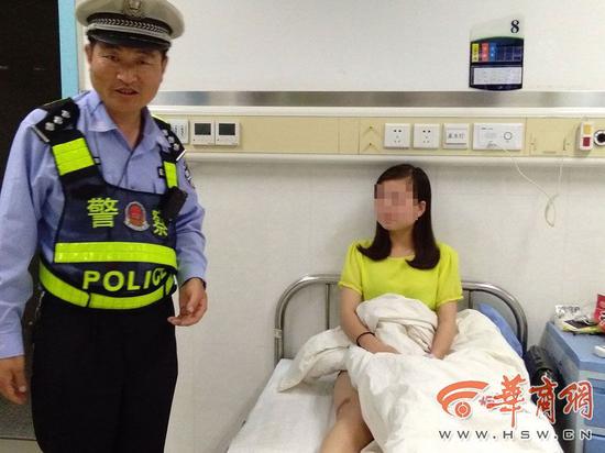 被救女孩哭着说,“谢谢叔叔,要不是你,我这条腿可能就没有了。” 华商记者 周金柱 摄