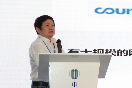 北京师范大学教育学部副部长、未来教育高精尖创新中心执行主任余胜泉先生