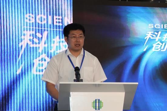 北京市教委高教处处长邵文杰先生