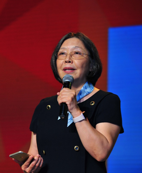 友成基金会创始人、理事长，小鹰计划发起人王平女士寄语小鹰