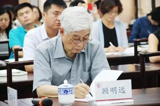 中国教育学会名誉会长顾明远老先生
