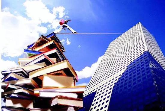 中国留学生被遣返的原因是什么呢