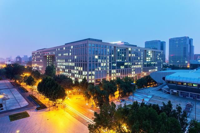 北京航空航天大学夜景