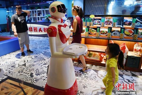 易中天 悲剧啊-爱游戏app(中国)官方网站下载_ayx体育app下载