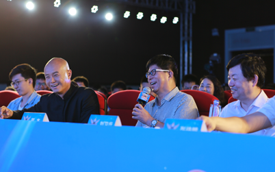 乐嘉及各位评委老师现场点评