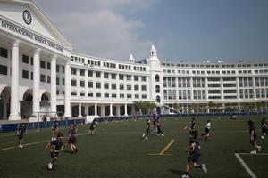 申请美国寄宿高中需谨慎：先看清院校优势