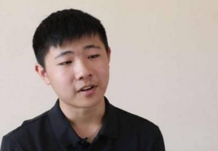 李昕泽