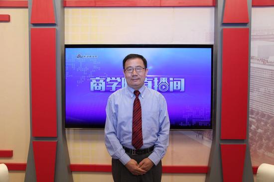 中国政法大学MBA教育中心执行副主任胡继晔教授