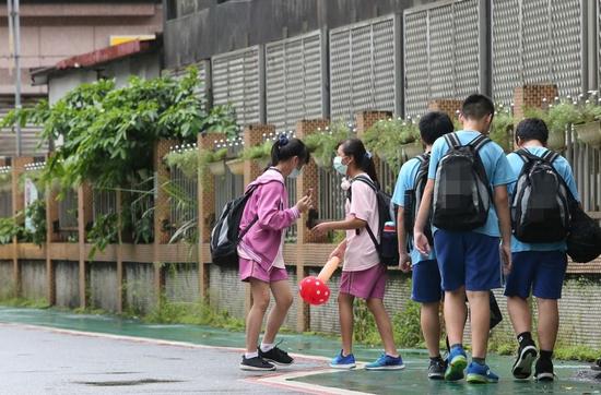 岛内12年义务教育课纲审议有争议。（图片来源：台湾《联合报》）