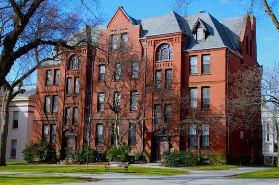 美国名校申请:除了语言还要满足这些要求|美国