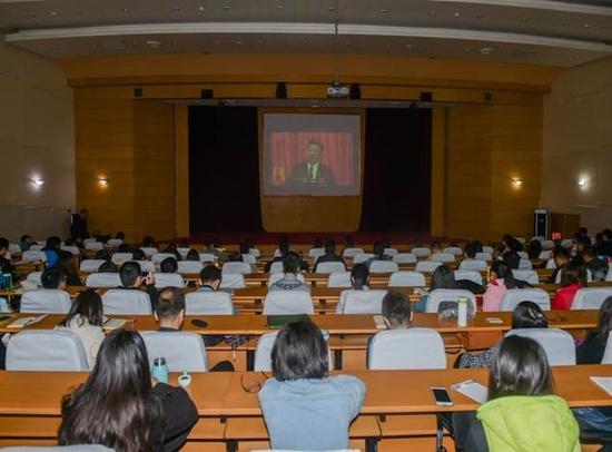 北京交通大学师生热议党的十九大报告