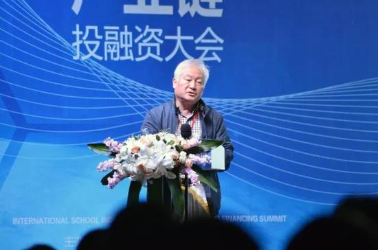 浙江大学民办教育研究中心主任 吴华