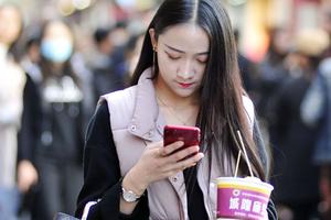 #实习生# #教育资讯# 名企实习机会被中. 来自