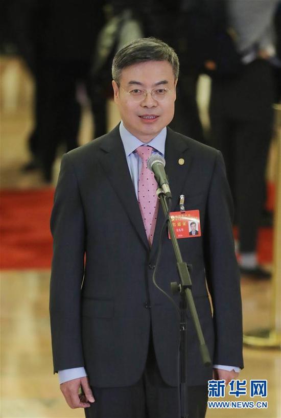 上海大学校长回应留学热:我国需加快一流大学