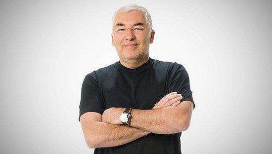 天完成6个月的活:小米首家旗舰店背后的故事|小