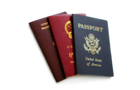 加拿大3年增收10万中国留学生 留学拒签率下降