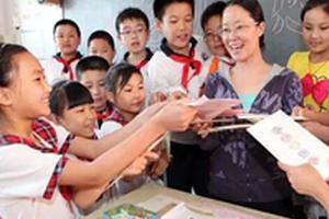 【议起来】班主任危机只能靠津贴能化解吗?