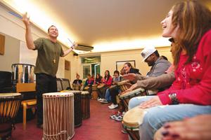 低龄留学择校应考虑是否符合孩子长远发展