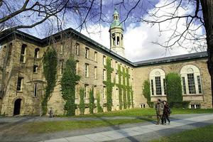 美国高校现重大招生丑闻 近50人被起诉